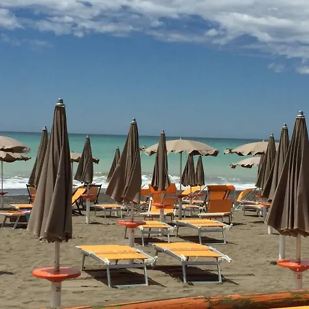Apartment Locazione Turistica La Marina *